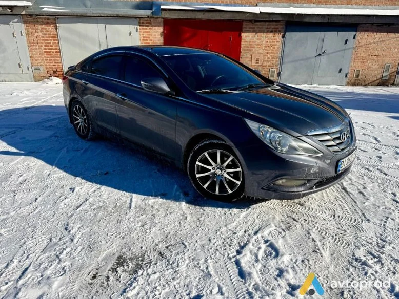 Фото 1 - Hyundai Sonata 2010