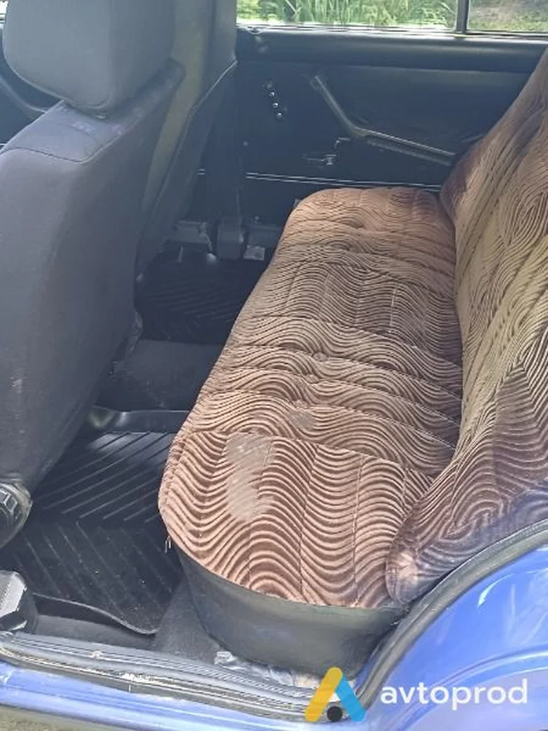 Фото 3 - VAZ 2106 1998