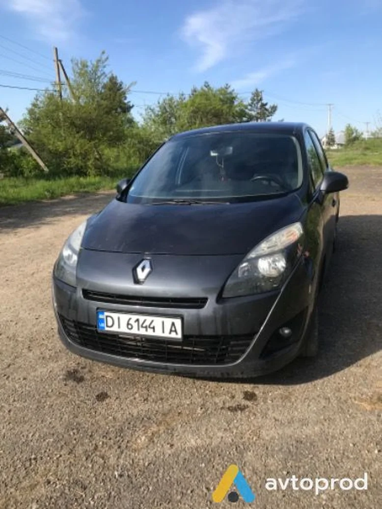 Фото 1 - Renault Grand Scenic 2011