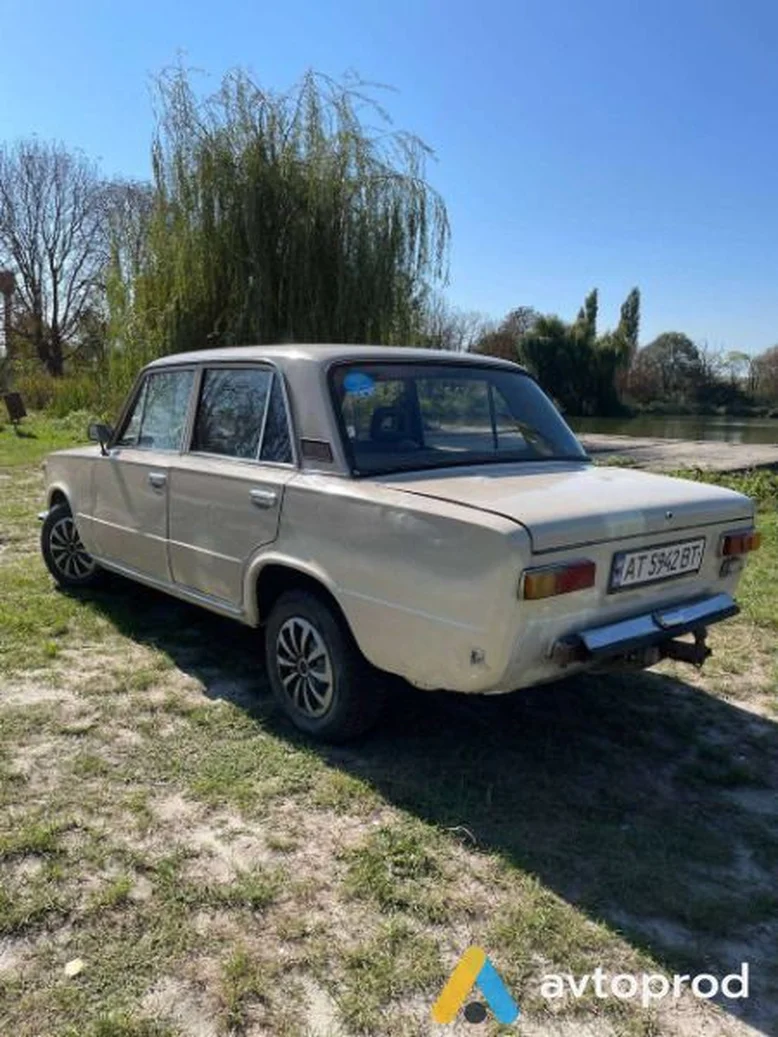 Фото 1 - VAZ 2101 1986