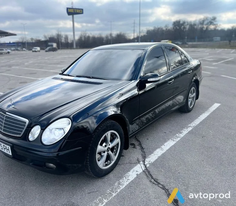 Фото 2 - Mercedes-Benz E-class 2005