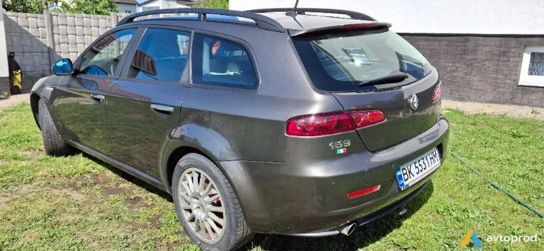 Фото 4 - Alfa Romeo 159 2009