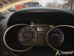 Photo 2 - Hyundai ix35 2012
