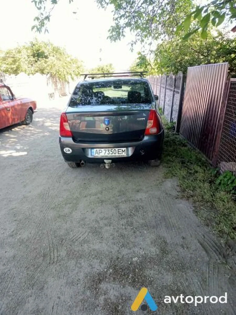 Фото 2 - Dacia Logan 2006