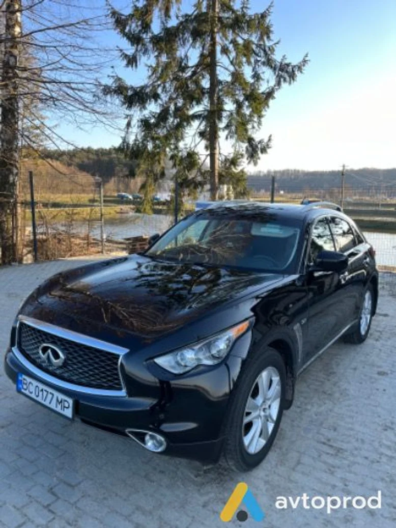 Фото 2 - Infiniti QX70 2015