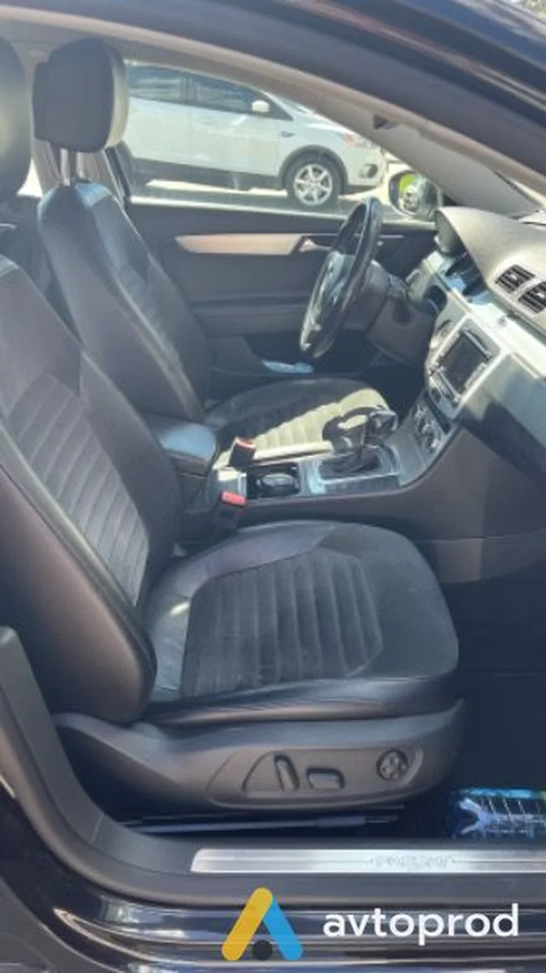 Фото 4 - Volkswagen Passat 2013