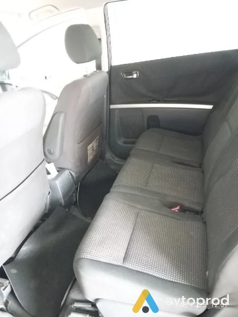 Фото 4 - Toyota Corolla 2007