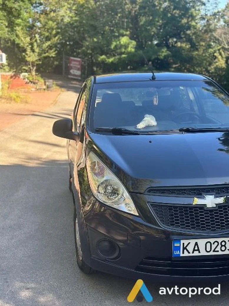 Фото 2 - Chevrolet Spark 2011