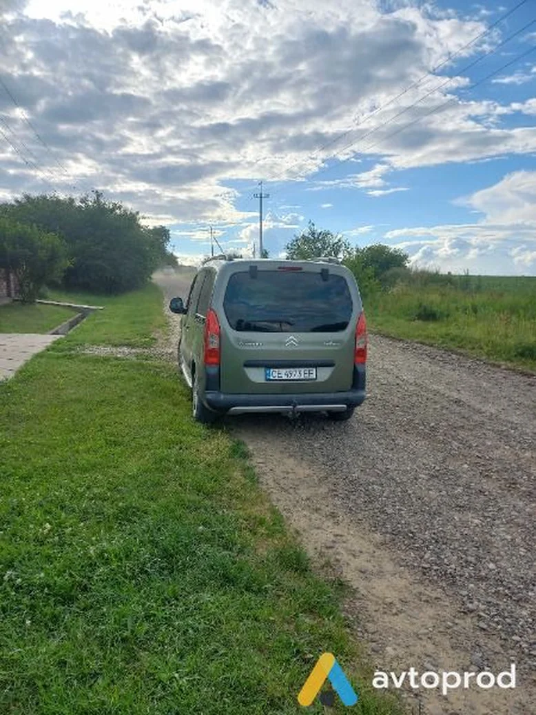 Фото 3 - Citroen Berlingo 2010