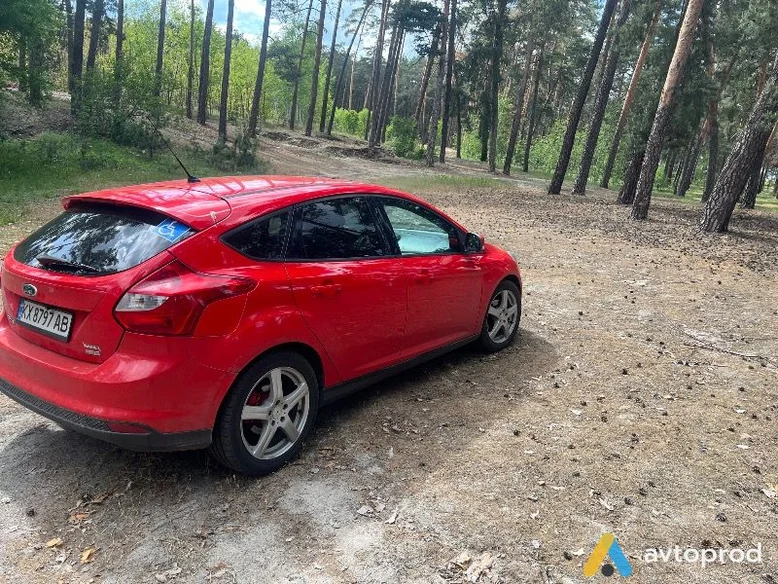 Фото 4 - Ford Focus 2013