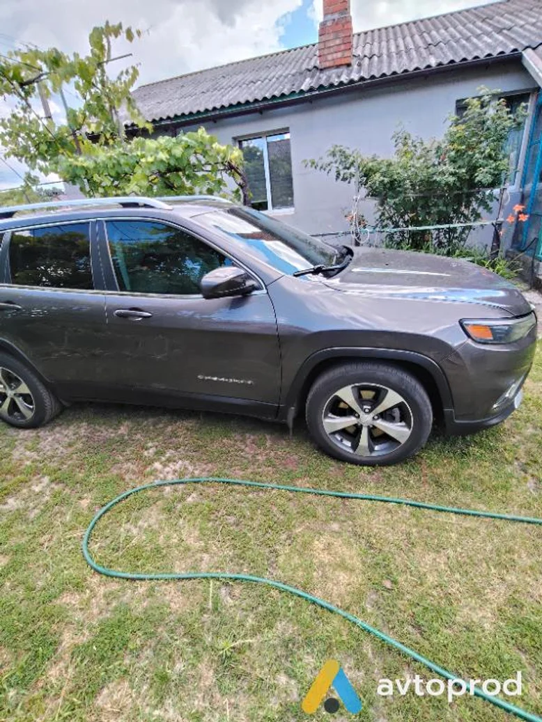 Photo 1 - Jeep Cherokee 2019