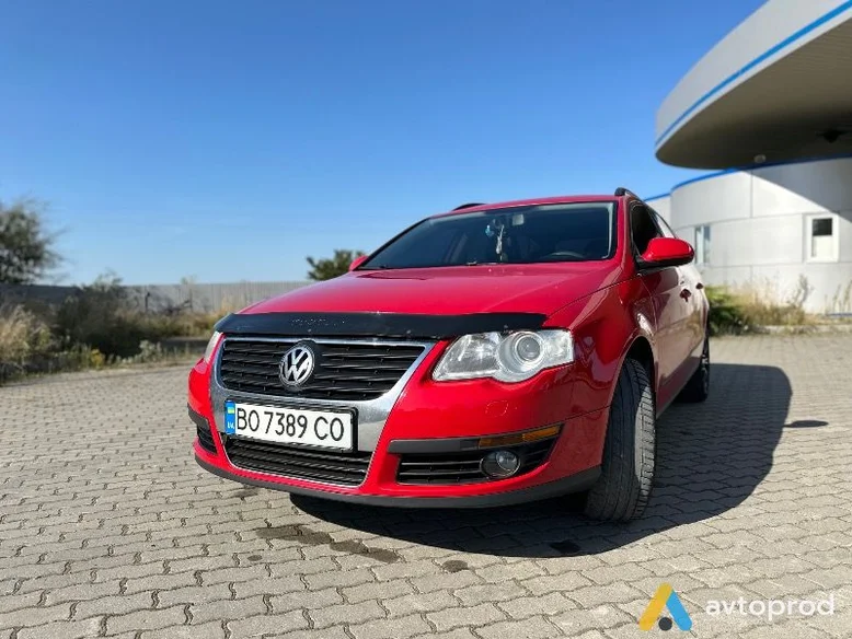 Фото 4 - Volkswagen Passat 2010