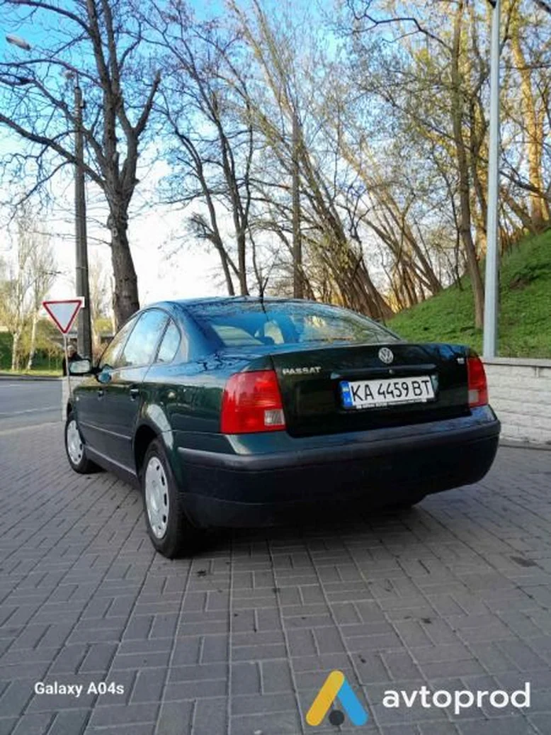 Фото 2 - Volkswagen Passat 1998