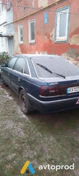 Photo 3 - Mazda 626 1987