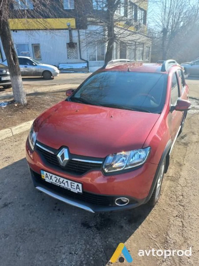 Фото 1 - Renault Sandero 2013