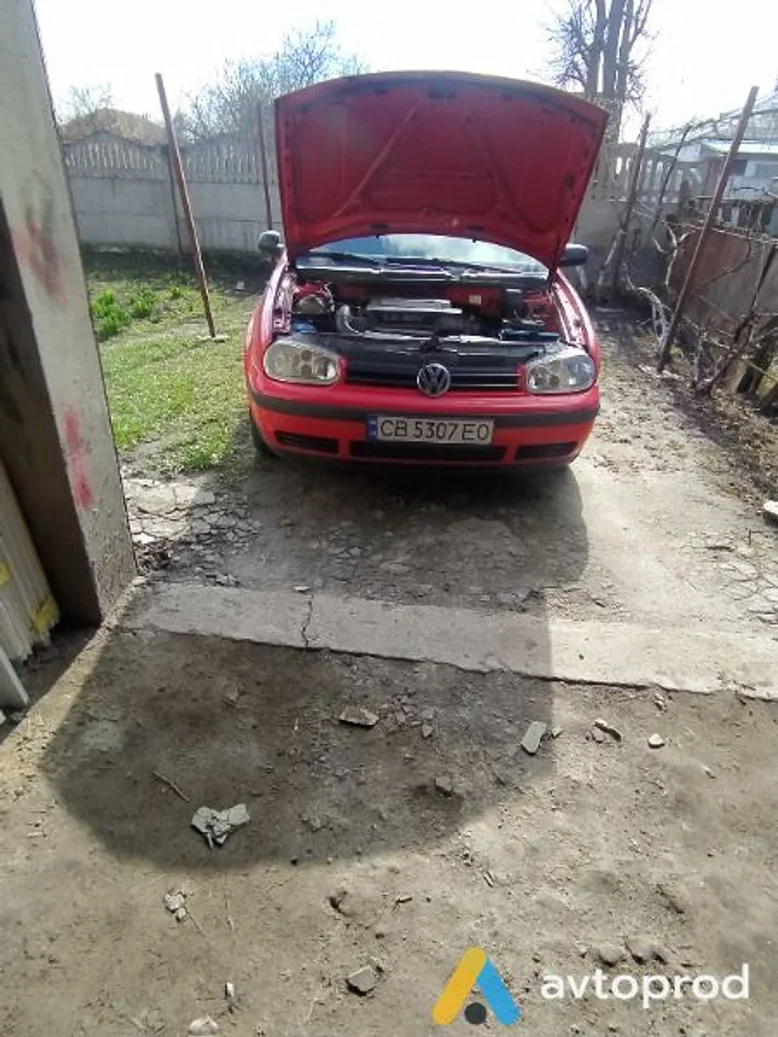 Фото 2 - Volkswagen Golf 1998