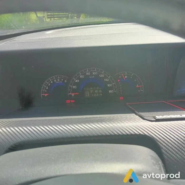 Фото 3 - Honda Elysion 2011