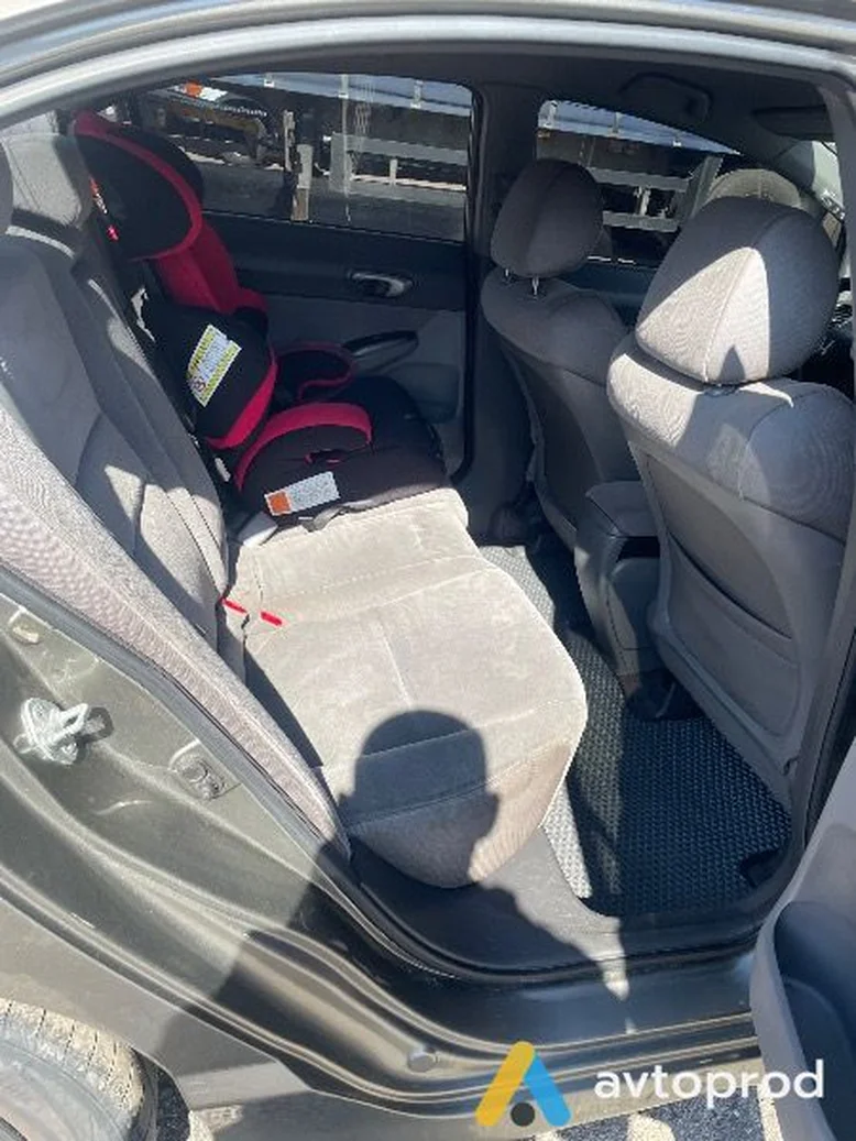 Фото 2 - Honda Civic 2007