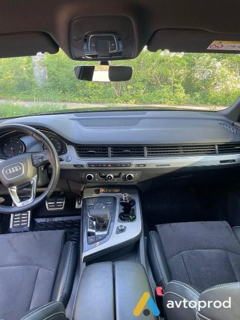 Фото 4 - Audi Q7 2017