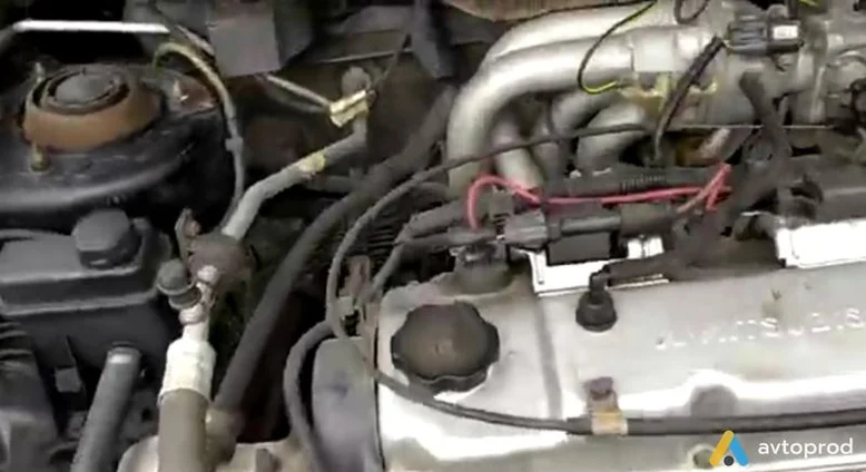 Фото 4 - Mitsubishi Space Star 2004