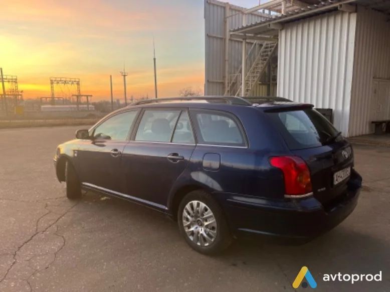 Фото 1 - Toyota Avensis 2003