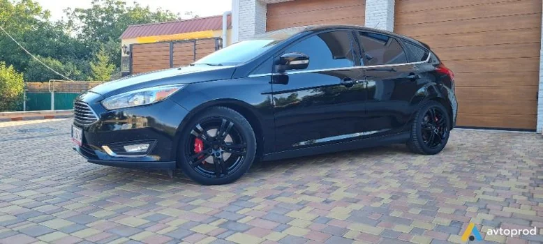 Фото 2 - Ford Focus 2017