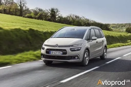 Фото 2 - Citroen C4 2018