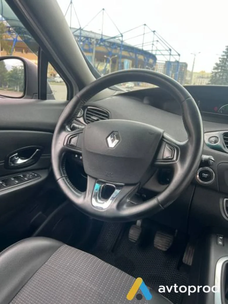 Фото 3 - Renault Scenic 2016