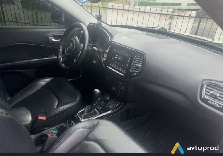Фото 4 - Jeep Compass 2017