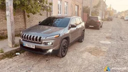Photo 2 - Jeep Cherokee 2017