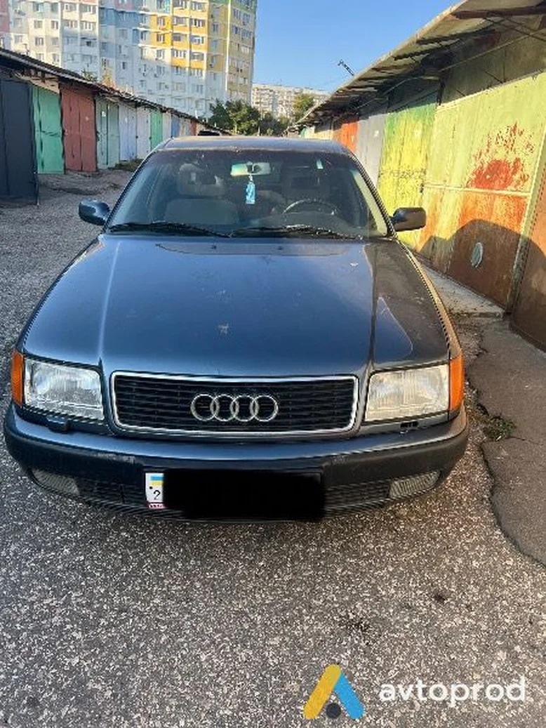 Фото 1 - Audi 100 1992