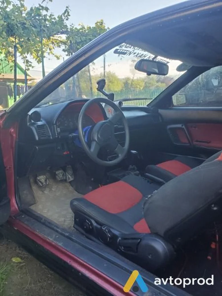 Фото 2 - Toyota Celica 1988