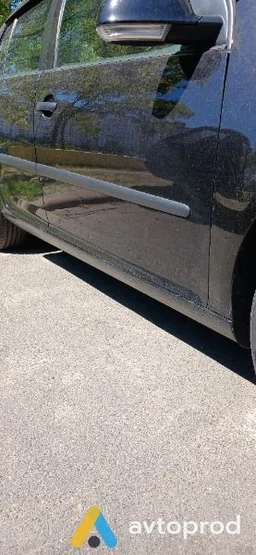 Фото 3 - Volkswagen Golf 2004