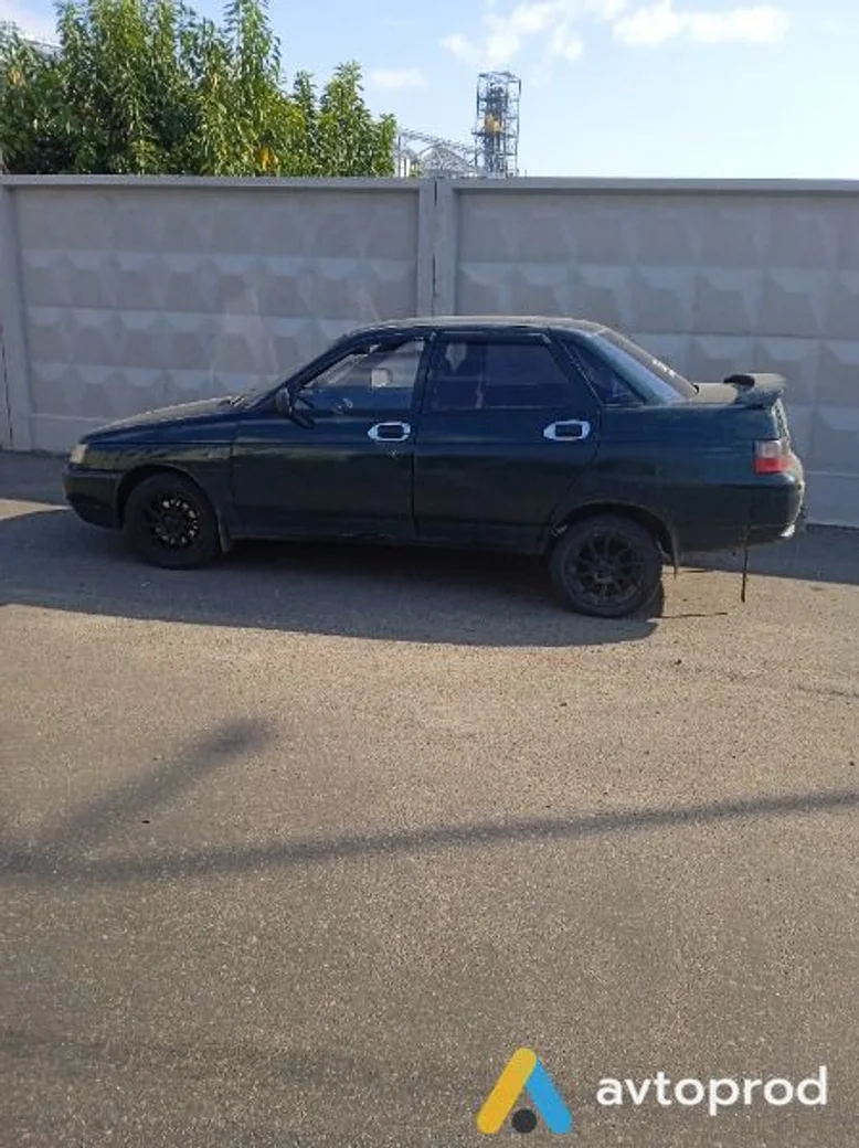 Фото 2 - VAZ 2110 2002