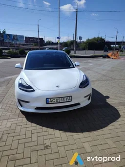Фото 4 - Tesla Model 3 2021