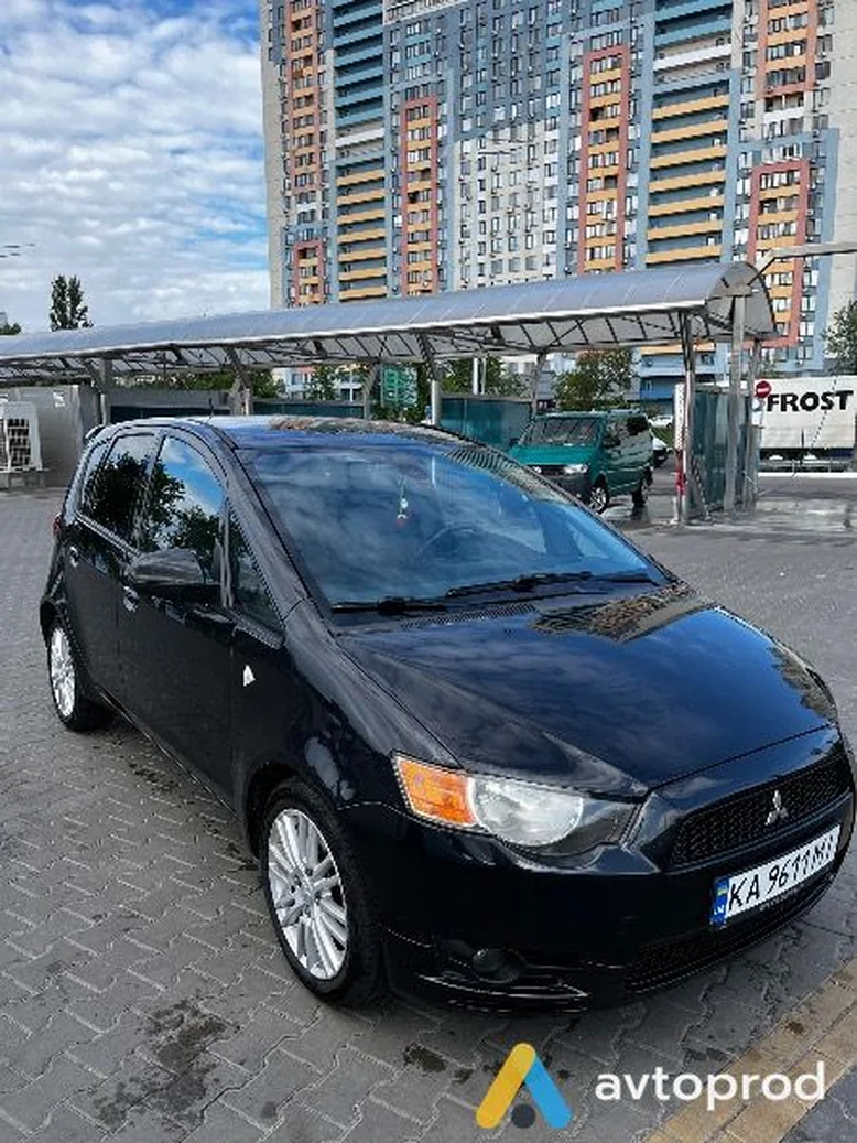 Фото 3 - Mitsubishi Colt 2011
