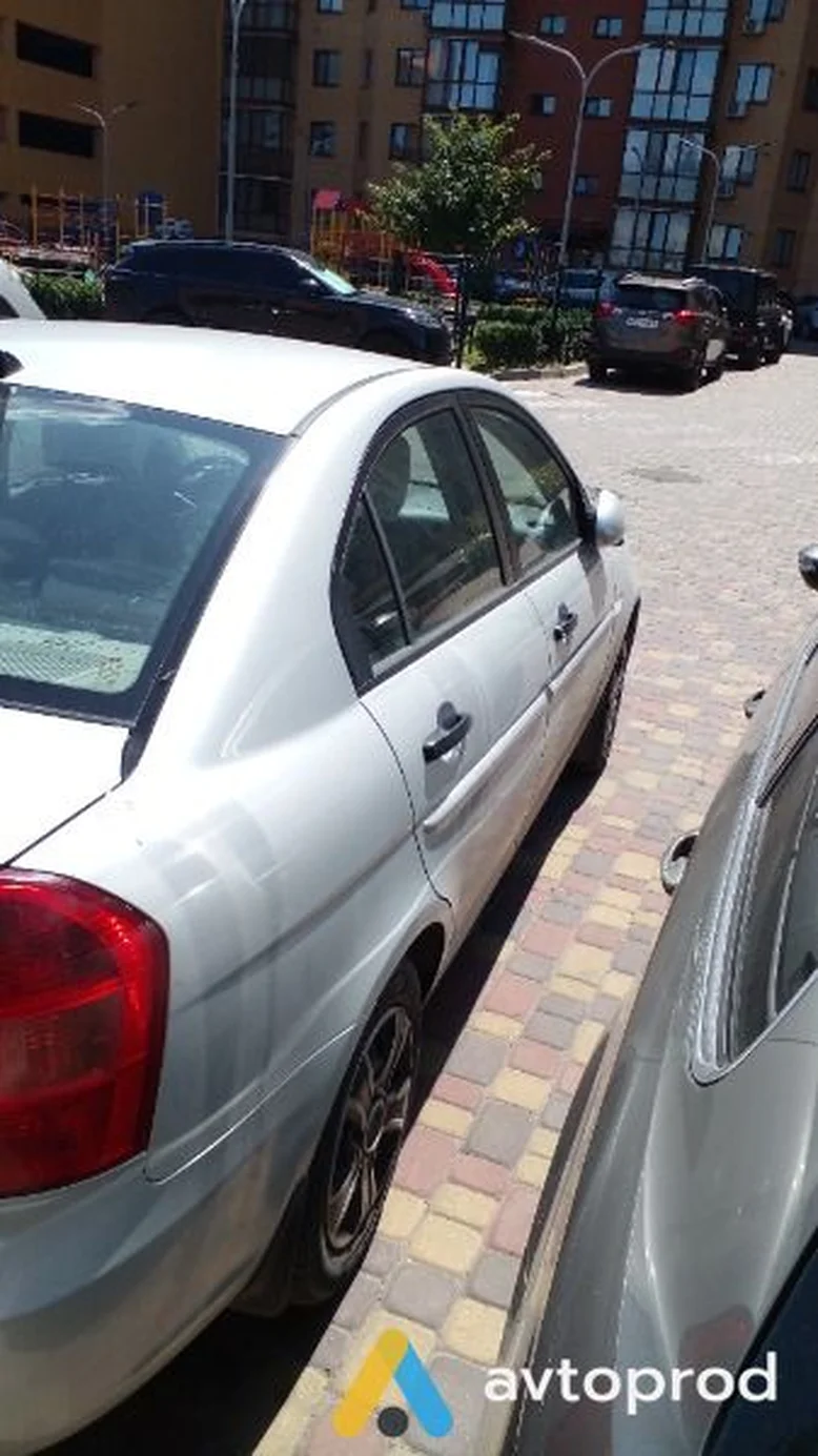 Фото 3 - Hyundai Accent 2007