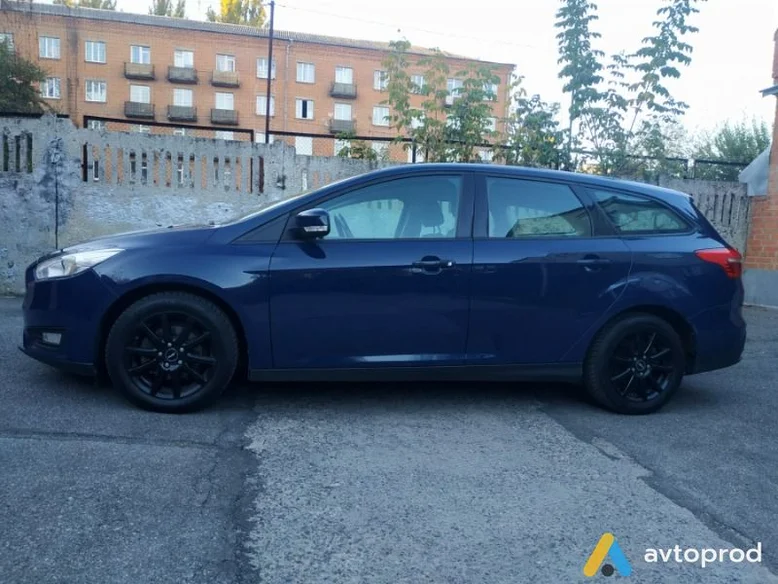 Фото 1 - Ford Focus 2017
