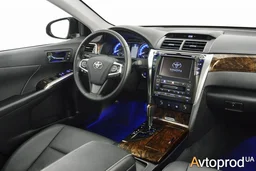 Photo 3 - Toyota Camry 2014