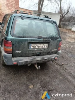 Photo 3 - Jeep Grand Cherokee 1998