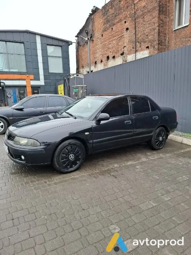 Фото 4 - Mitsubishi Carisma 2002