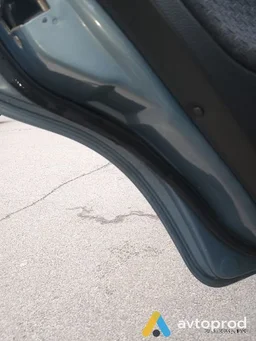 Photo 3 - Volvo V40 2002