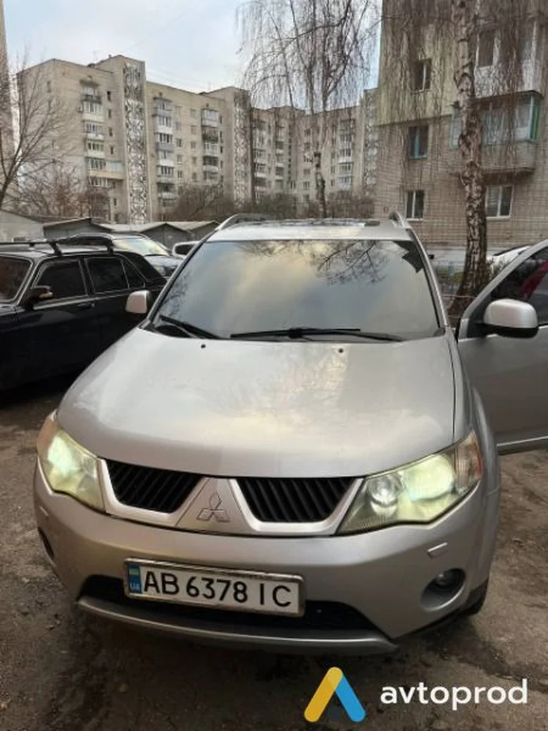 Фото 2 - Mitsubishi Outlander 2007