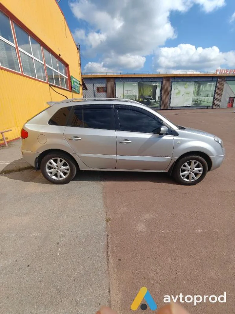 Фото 3 - Renault Koleos 2010