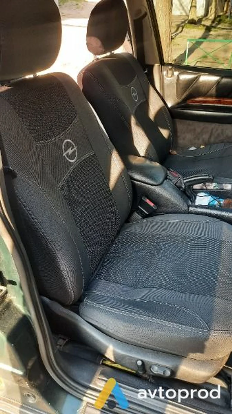 Фото 4 - Opel Omega 1995