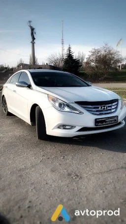 Photo 3 - Hyundai Sonata 2013