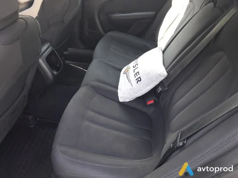 Фото 4 - Chrysler 200 2014