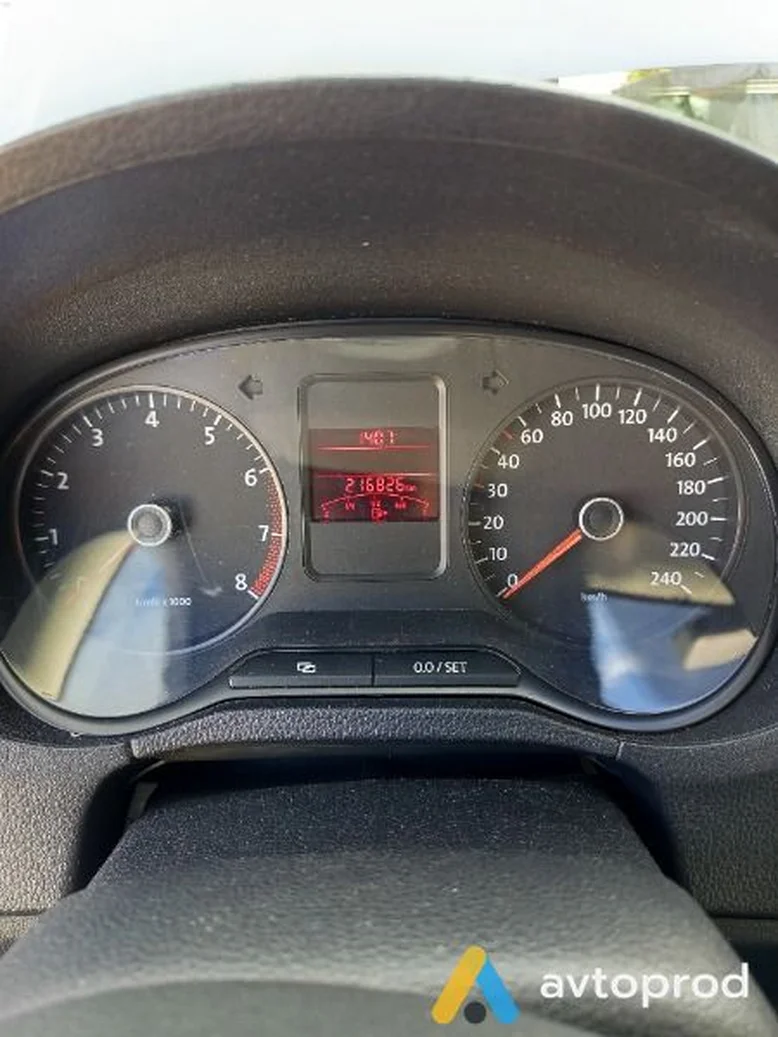 Фото 3 - Volkswagen Polo 2013