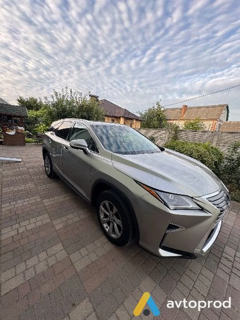 Фото 4 - Lexus RX 2018