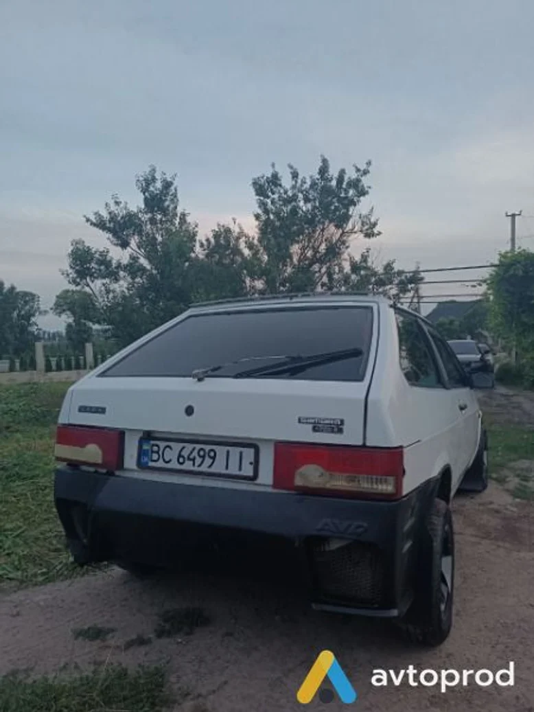 Фото 2 - VAZ 2108 1989